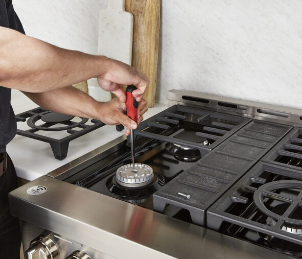 Guide to Gas Cooking Range Repair: Tips for Canadian Homeowners